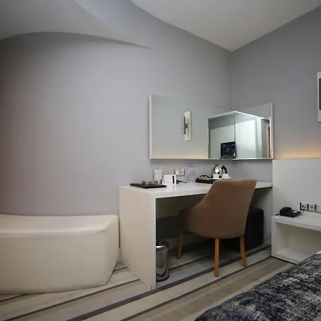 Hotel Grand Nora 4*