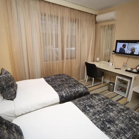 Hotel Grand Nora 4*