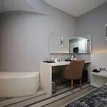 Hotel Grand Nora 4*