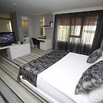 Grand Nora Hotel 4*