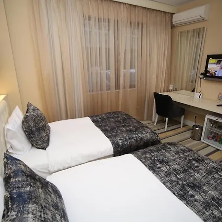 Grand Nora Hotel 4*